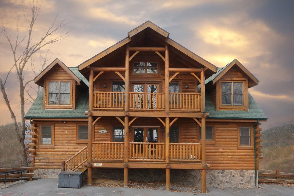 Rising Eagle Lodge - Eight Bedroom Pigeon Forge Exterior foto