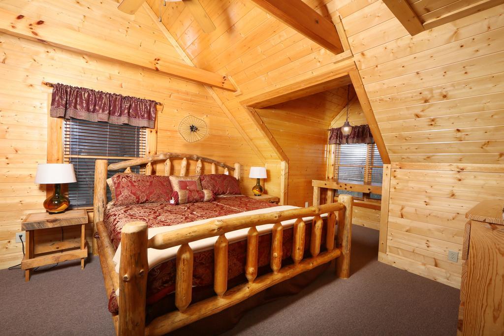 Rising Eagle Lodge - Eight Bedroom Pigeon Forge Exterior foto